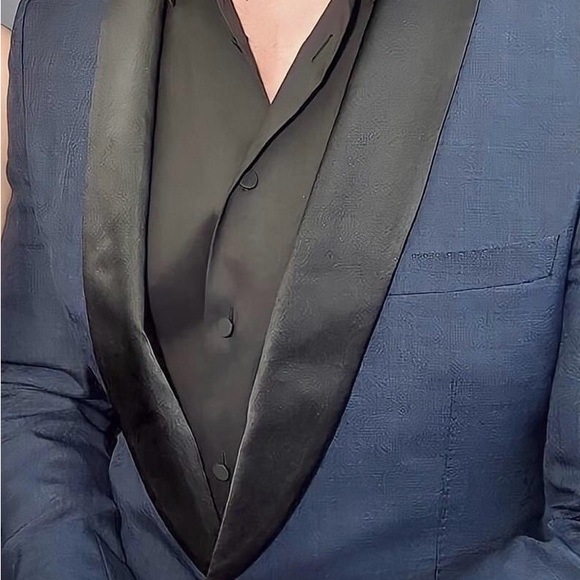 Meet your Posher, Germaine - Picture 5 of 14